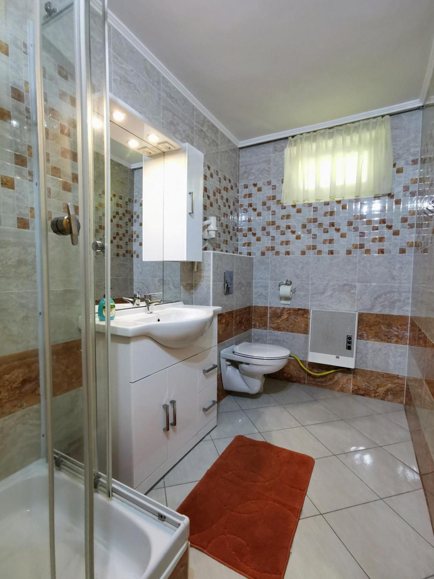 Magyar Apartmanhaz Iv. ザラカロシュ 部屋 写真